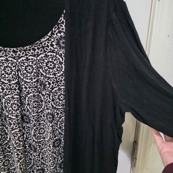 Croft & Barrow Womens XL 2-in-1 Layered Blouse Cardigan Black White Print Top - Picture 7 of 9